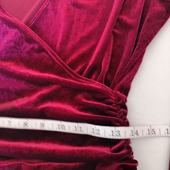 Guberry Dress Women's Size Large Bodycon Ruched Wine/Red Stretch Velvet/Velour - Picture 5 of 12